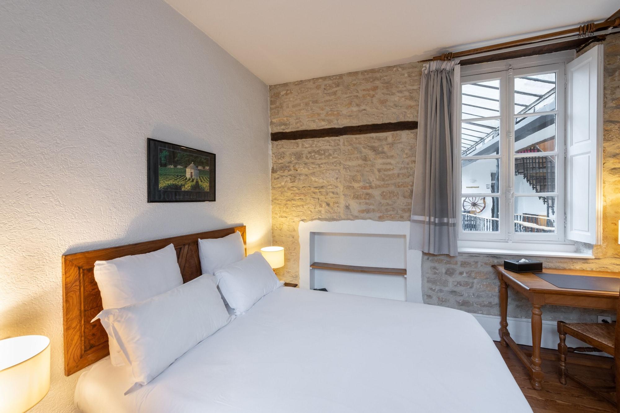 Des Tonneliers 3* Beaune (Cote d'Or)